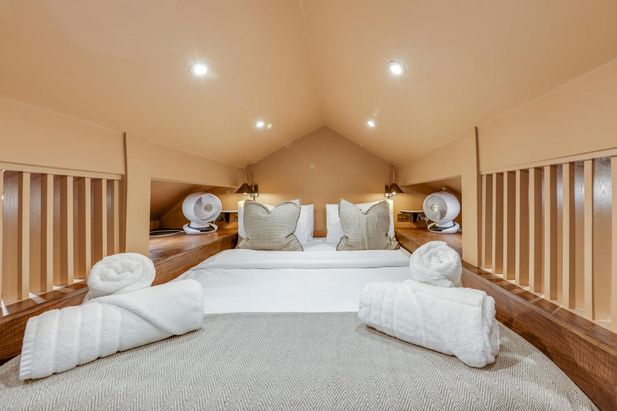 Apartments For Two In Brand New Luxury Rural Farmhouse Escape Ramsbottom Buitenkant foto
